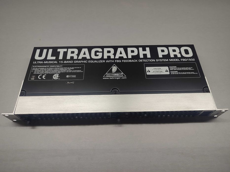 Equalizador Gráfico Behringer, Modelo - UltraGraph PRO (NOVO)