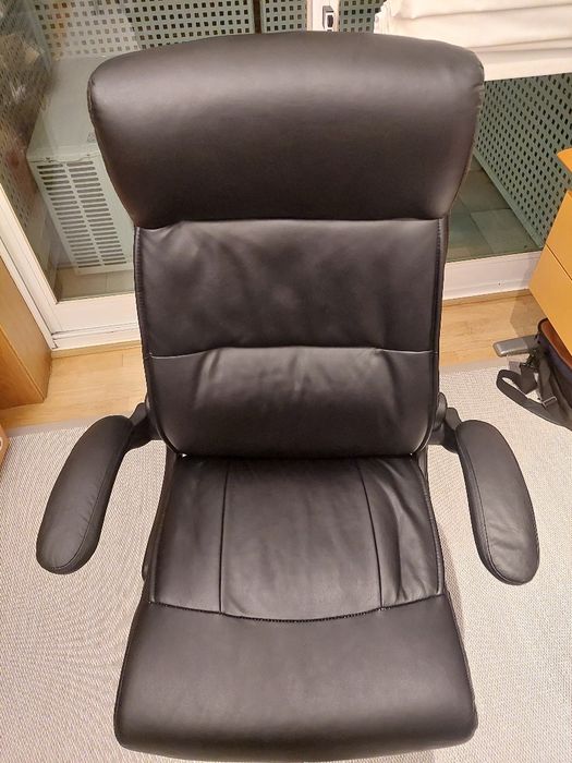 Cadeira Executiva Staples