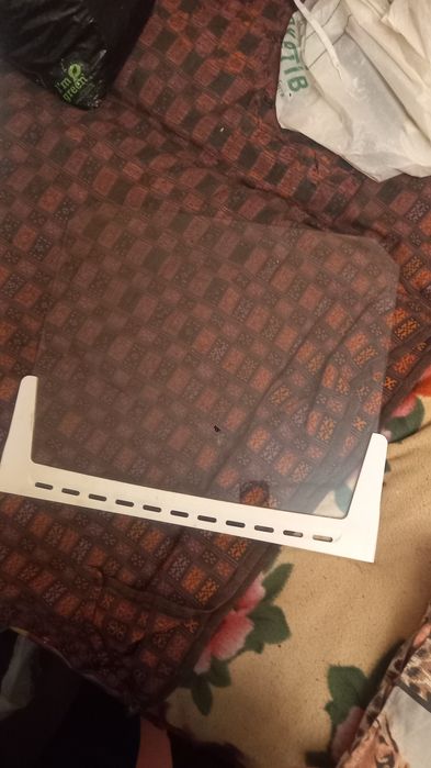 Полки     для     INDEZIT.       Б/У.