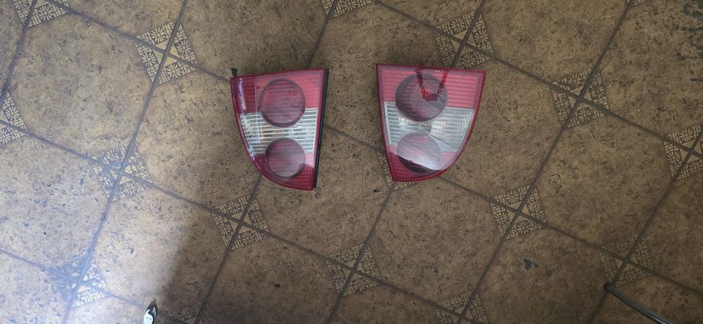 Lampa  tylna  prawa  VW Passat B5 lift