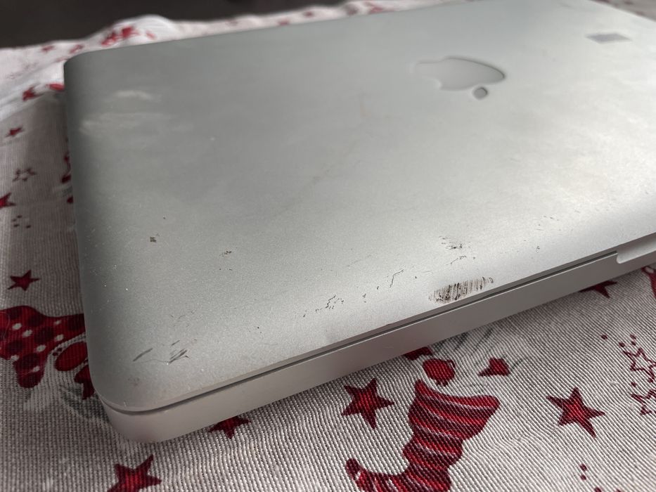 MacBook Pro rok 2010 13” i5 4GB