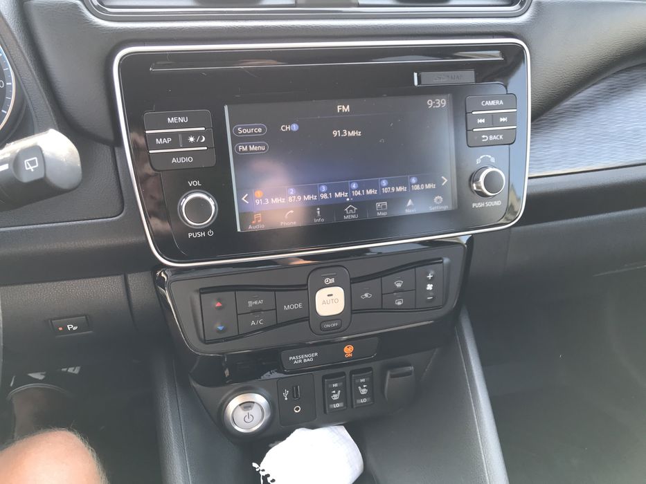 Нісан Ліф 2019 рік 40 кіловат запас 250 км