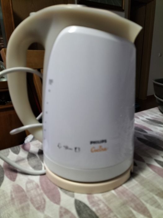 Vende-se jarro elétrico