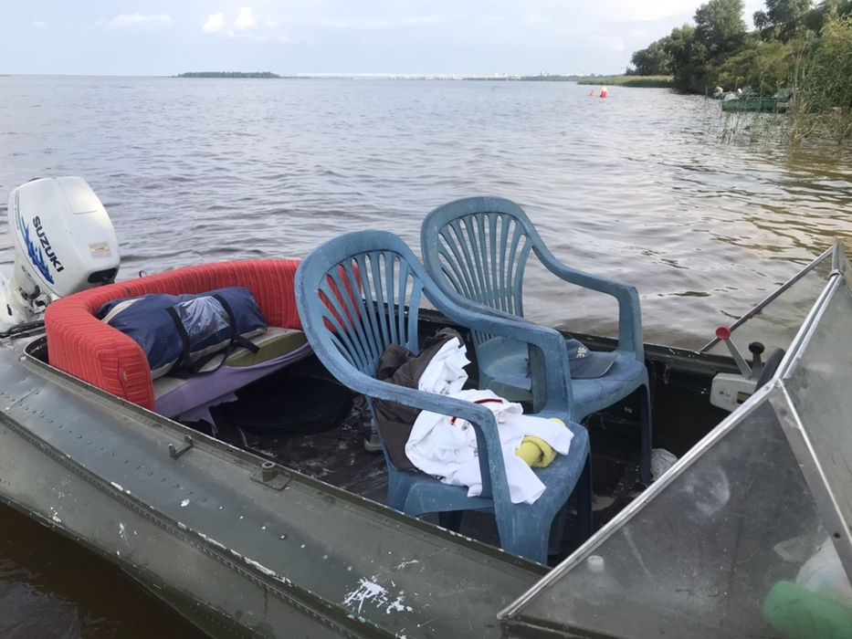 Лодка "Обь" с двигателем Suzuki 15лс