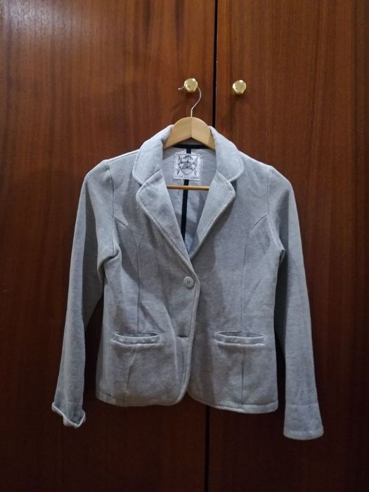 Blazer cinza de malha