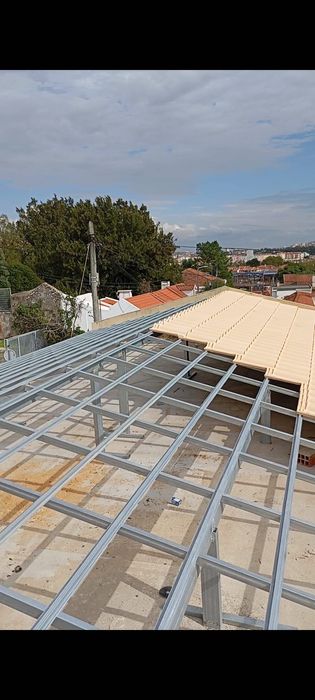 Telhado a Meter Água? Reparamos Rápido em Lisboa