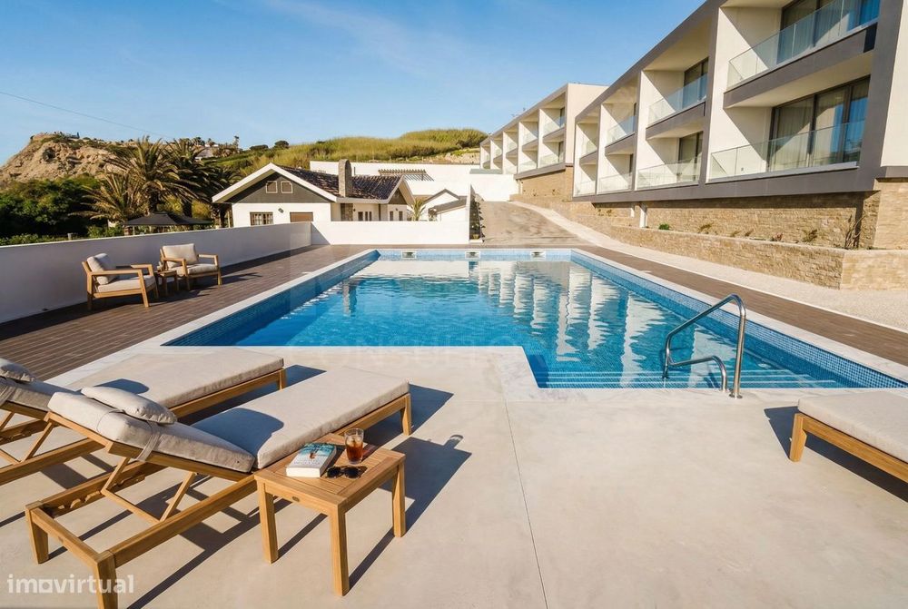 Villas Mar – Moradia V3  com piscina e vista mar  a 150 metros da P...