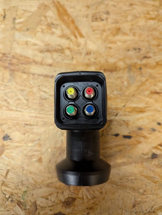 Konwerter satelitarny Quattro FTE eXcellento Black HD 4K