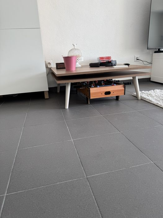 Mesa de apoio para suporte a sofa