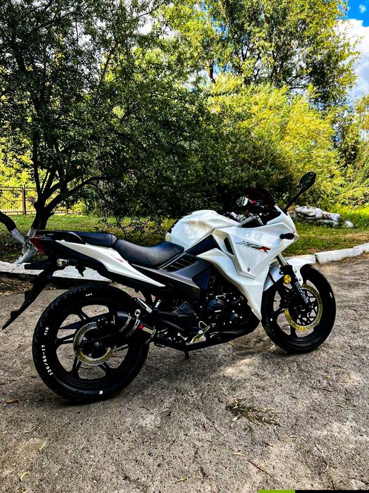 Продам ліфана кпр 200
