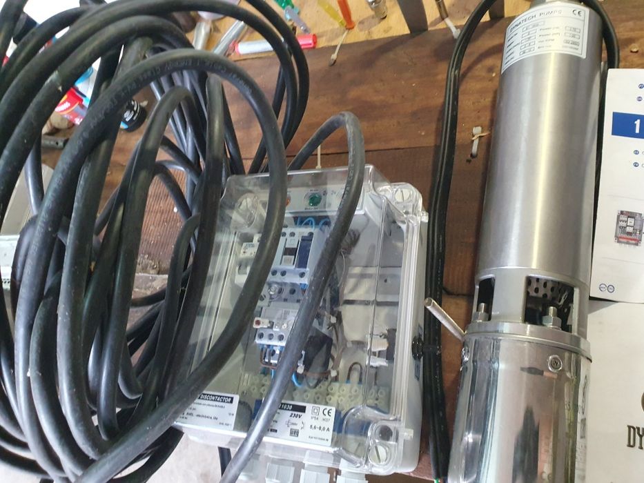 Bomba submersível Dynatech 1"1/2