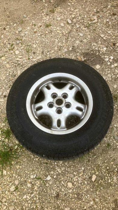 4 Jantes R16 + 4 Pneus
