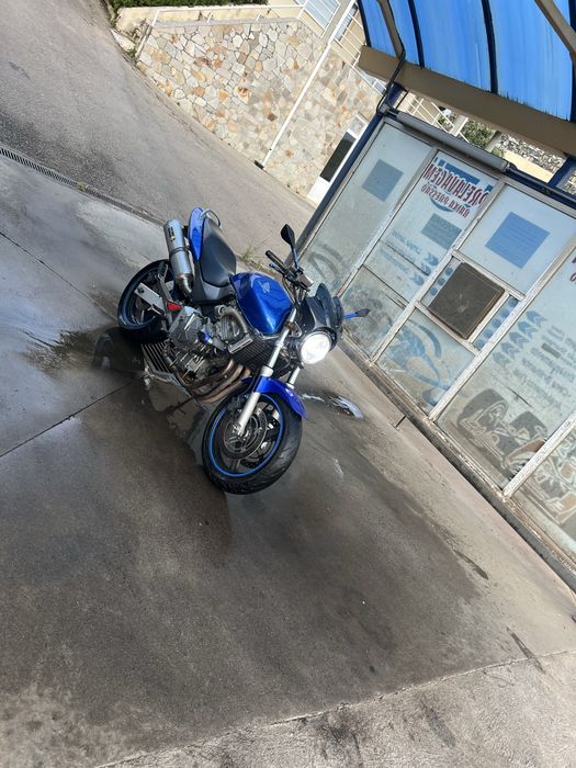 Vendo hornet 600 em otimo estado