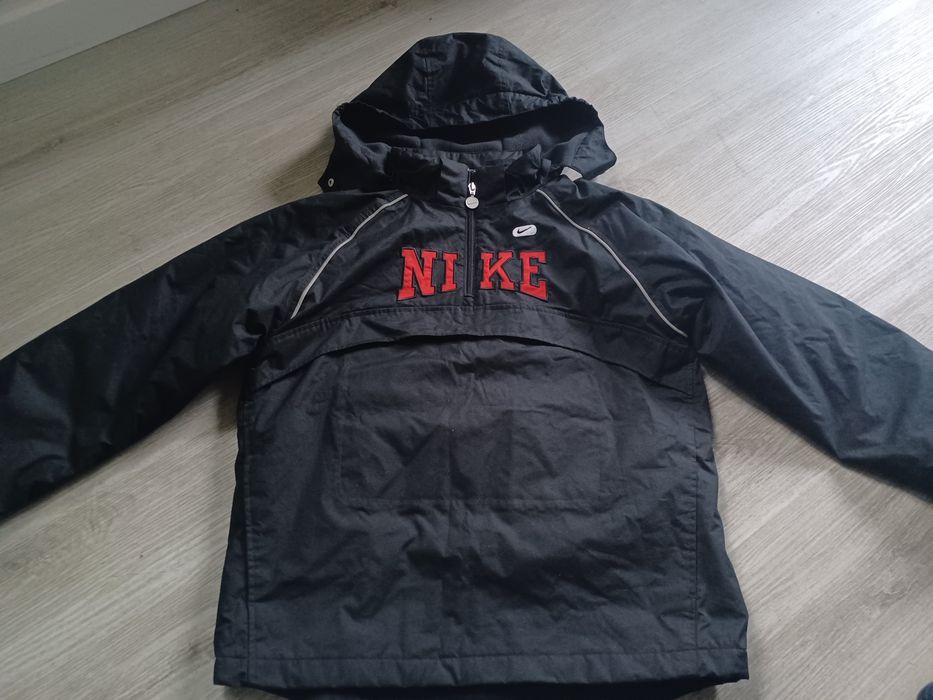Kurtka jesienna Nike 152-158