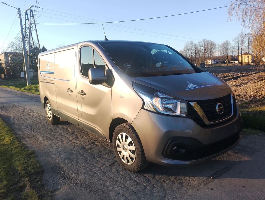 Nissan NV300  2.0 DCI 170 koni L2H1  kamera cofania klimatronik