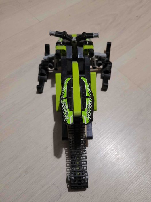 LEGO Technic - 42021 Skuter śnieżny