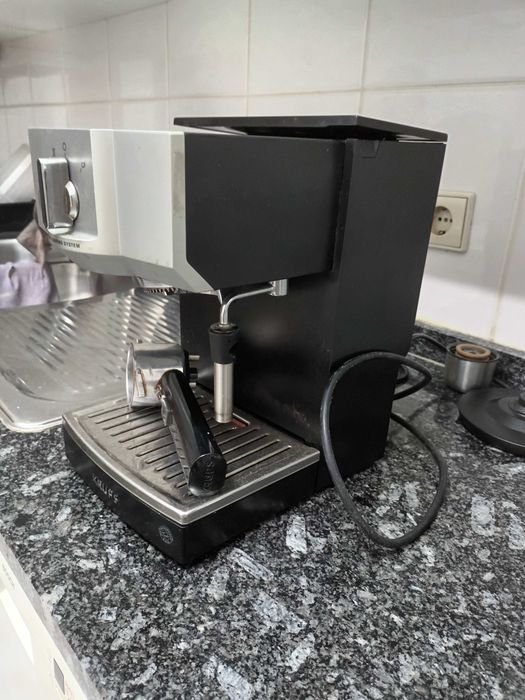Máquina de café Expresso Krups XP562010