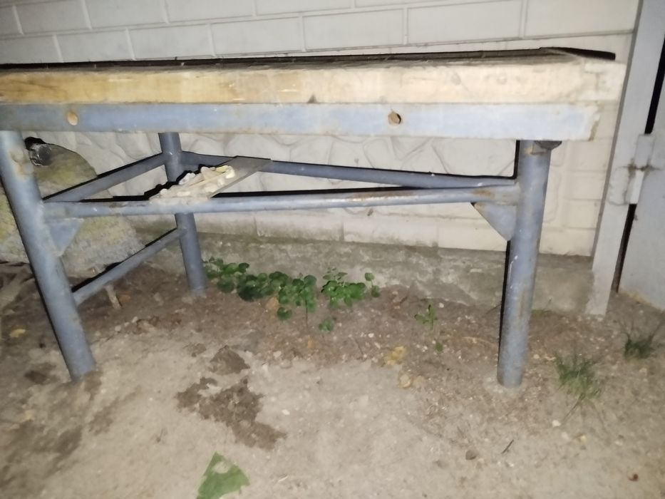 Стіл стол слюсарний