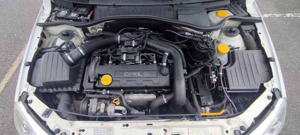 Opel Corsa C 1.7 DI  Isuzu