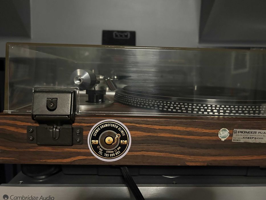 Gramofon Pioneer PL-A500