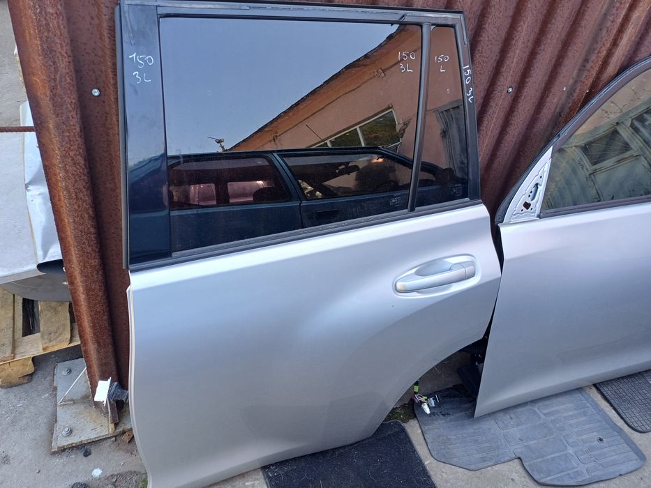 Дверь Toyota Land Cruiser Prado 150 задняя левая