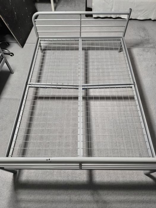 Łozka metalowe ikea