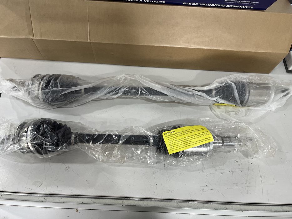 Chevrolet volt 2 полуось левая, правая, шевролет вольт 2 піввісь ліва.