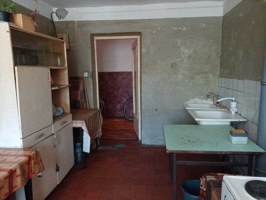 Продаж 2 кімн  2/5