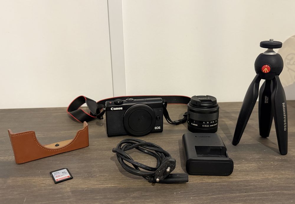 Canon EOS M100 - COMO NOVA