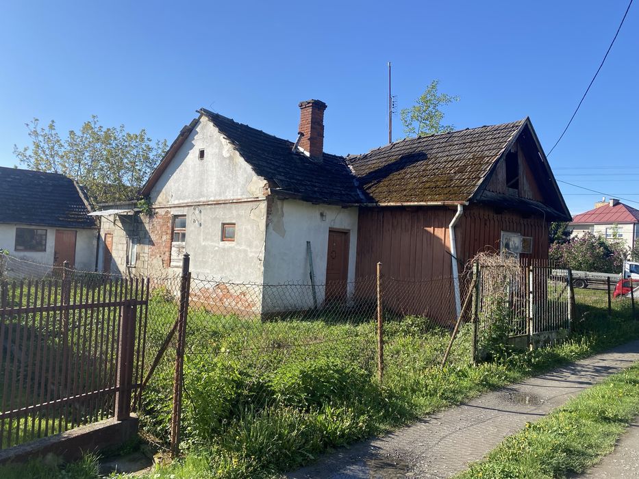 Dzialka o pow. 5.5 ara ze starym domem Mielec ul. Wojslawska - Widok 2