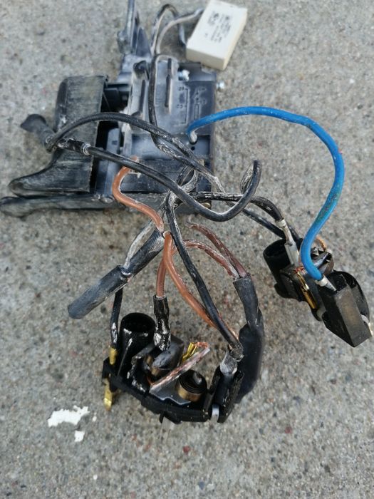 Dewalt  D2500 włącznik +szczotkotrzymacz