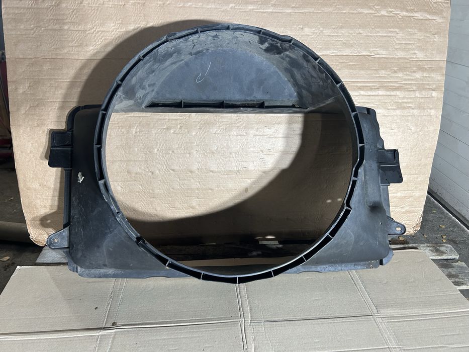 Ford f150 oslona wentylatora 2004-08