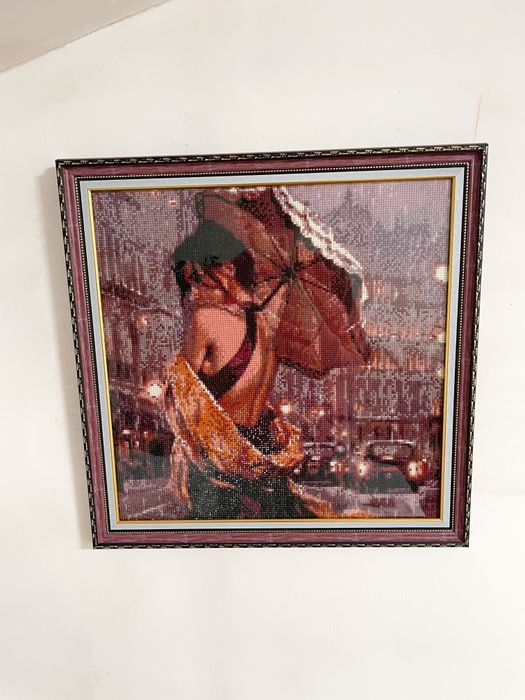 Продам картину Ночной город выполненную в технике алмазная вышивка
