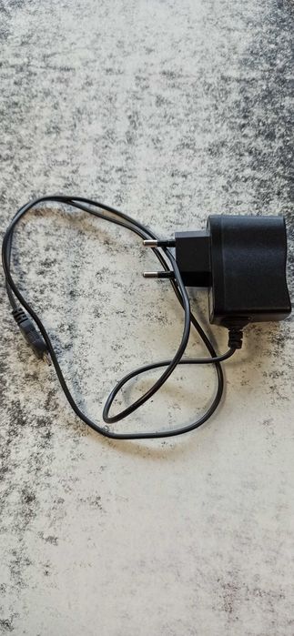 Ładowarka mini USB 1.5v 8mA zasilacz