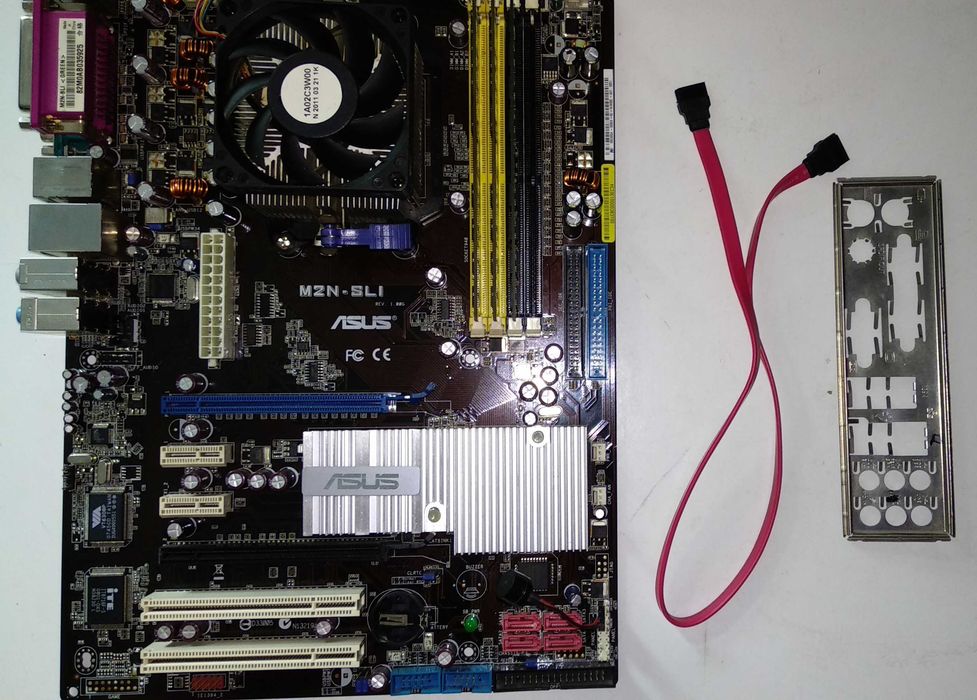 копмлект ASUS M2N SLI + proc + 4Gb