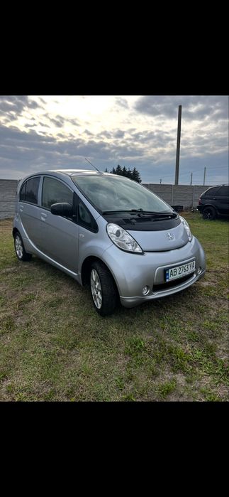 peugeot ion 2015