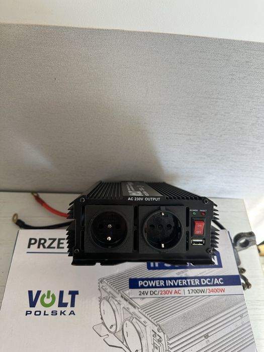 Інвертор volt 24/230v