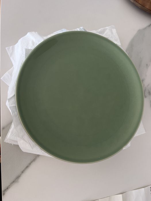 Pratos rasos - novos 6un