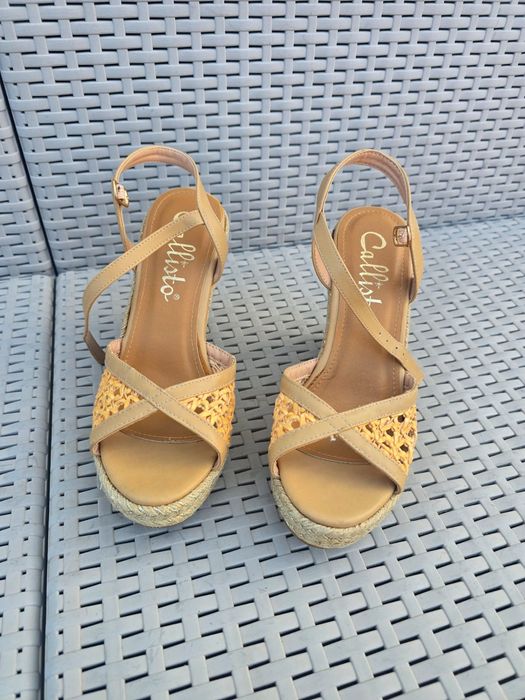 Sandalias novas N37