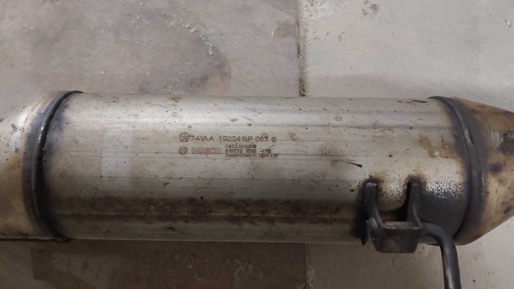 jeep grand cherokee wk2 katalizator Dpf 741AA MAŁY PRZEBIEG !