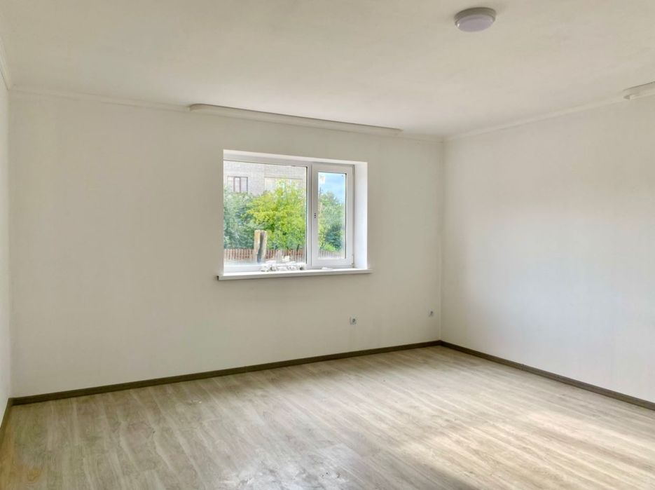 Продаж квартири Маневичі