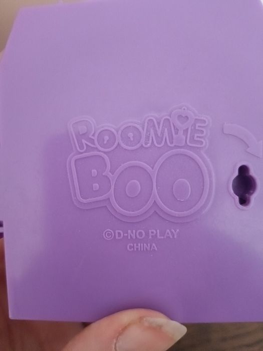 Roomie Boo laleczki 4szt w domkach bdb