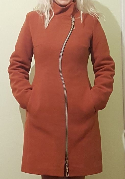 Демисезонное пальто