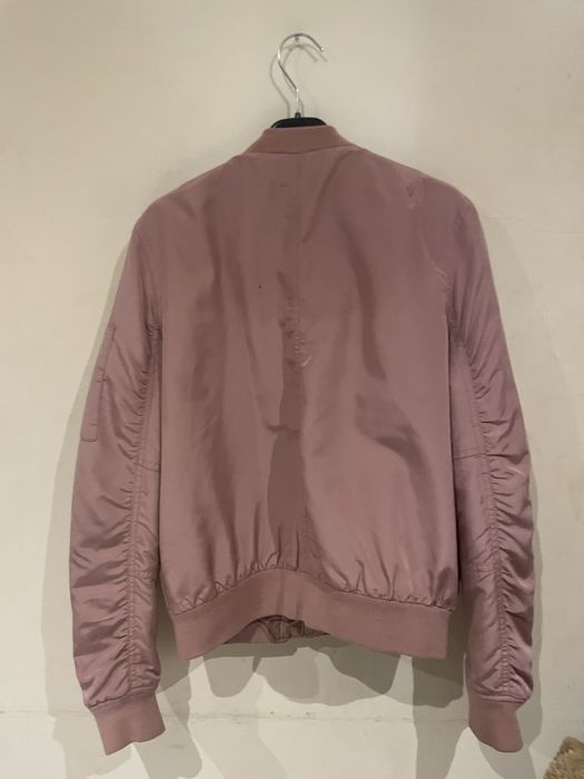 Casaco curto rosa Stradivarius
