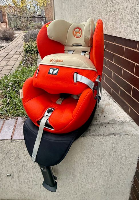 Автокрісло Cybex