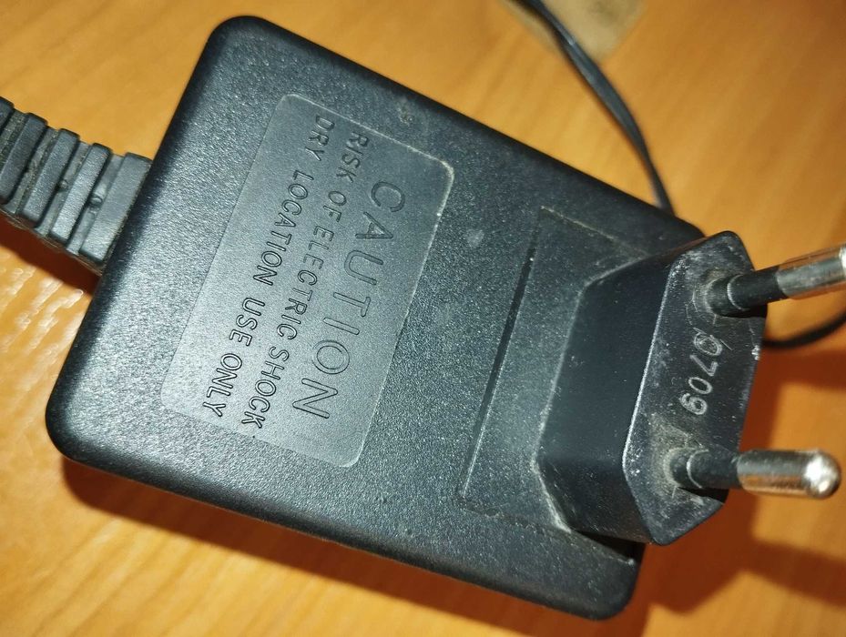 Кабельний модем Tomson TSM 420 з блоком живлення, в робочому стані