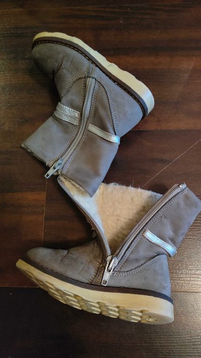 2 pary bucików zimowych rozmiar 22