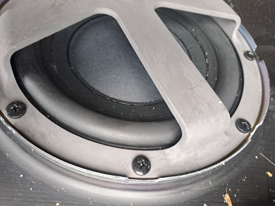 Subwoofer Ford S-Max Galaxy głośnik pod siedzenie sprawny