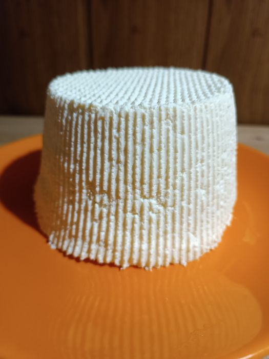 Ser biały twarogowy, mleko, masło, śmietana