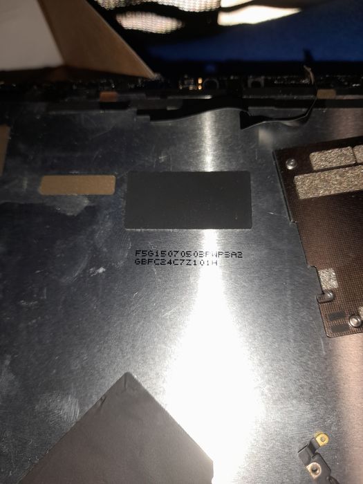 Apple mac tablet Tenho este mac Apple para vender pata peças  ou64740940523651122